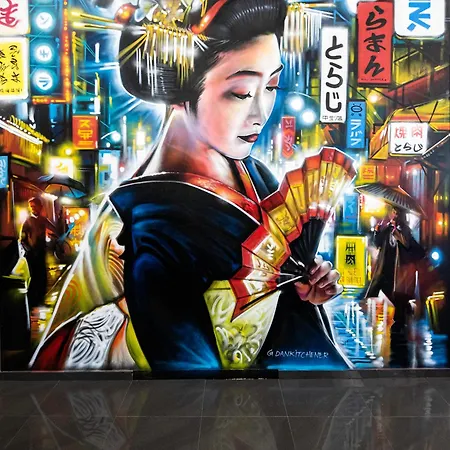 Hotel Rise Urban Art