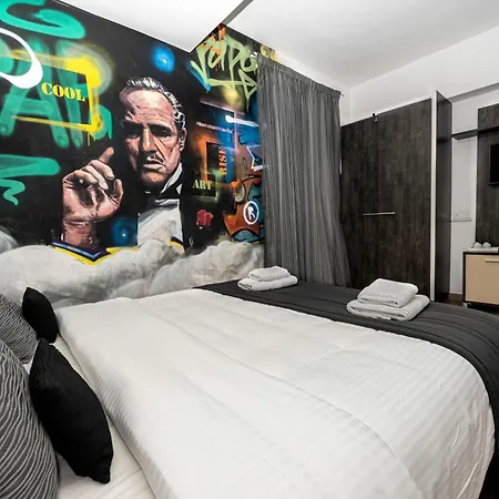 Otel Rise Urban Art