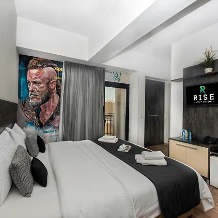 Rise Urban Art Hotel 3*