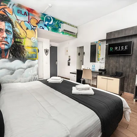 Otel Rise Urban Art 3*