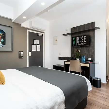 Rise Urban Art 라르나카
