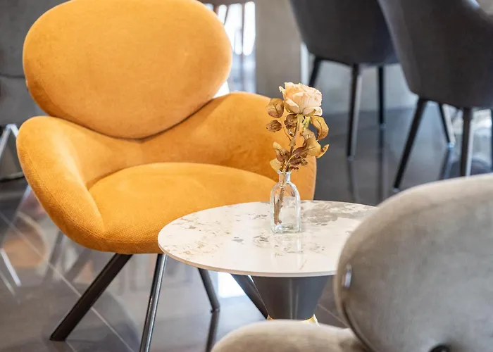 Rise Urban Art Hotel 3*