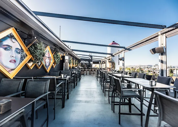 Hotel Rise Urban Art Larnaca