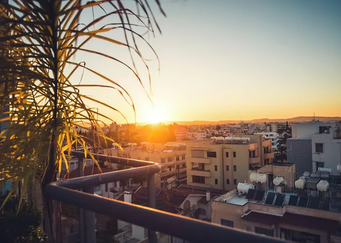 Отель Rise Urban Art Ларнака