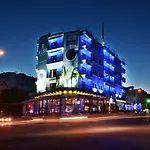 Rise Urban Art Hotel Larnaca