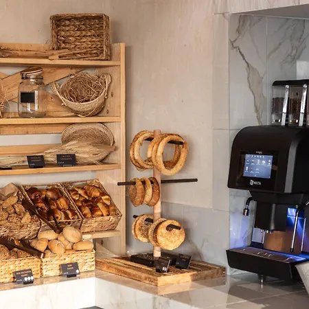 Hotell Rise Urban Art Larnaca