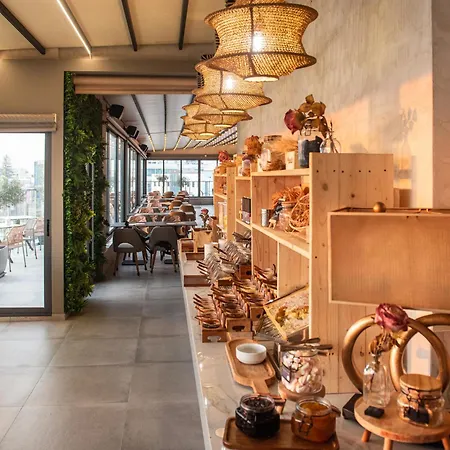 Rise Urban Art ホテル ラルナカ