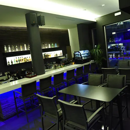 Hotel Rise Urban Art Larnaca