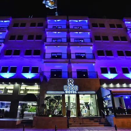 Hotel Rise Urban Art Hotel 3*