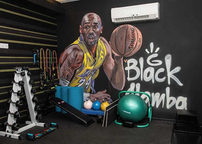 Rise Urban Art Hotel Larnaca