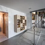 Hotel Rise Urban Art Larnaca