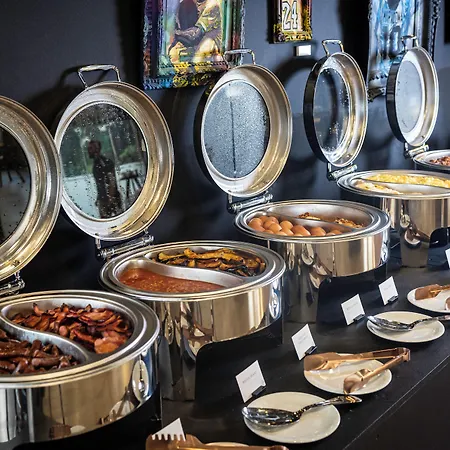 Rise Urban Art 3* Λάρνακα