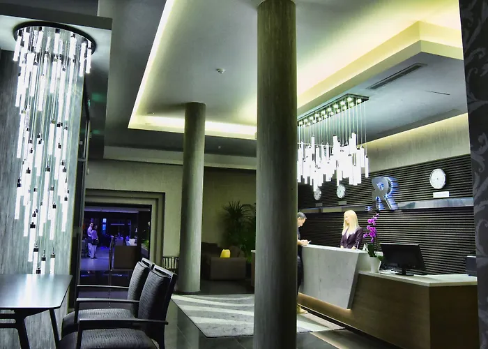 Rise Urban Art Hotel