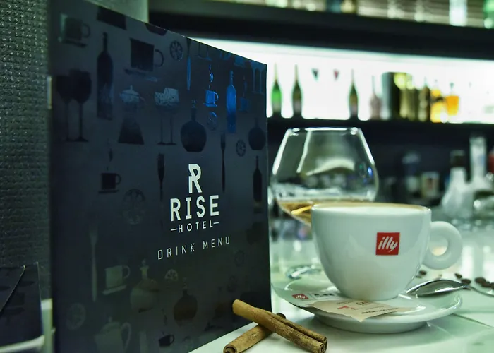 Rise Urban Art Hotel 3*