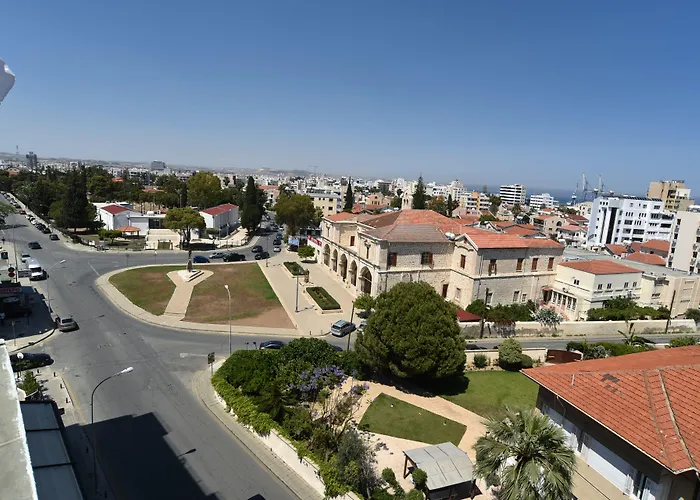 Hotel Rise Urban Art